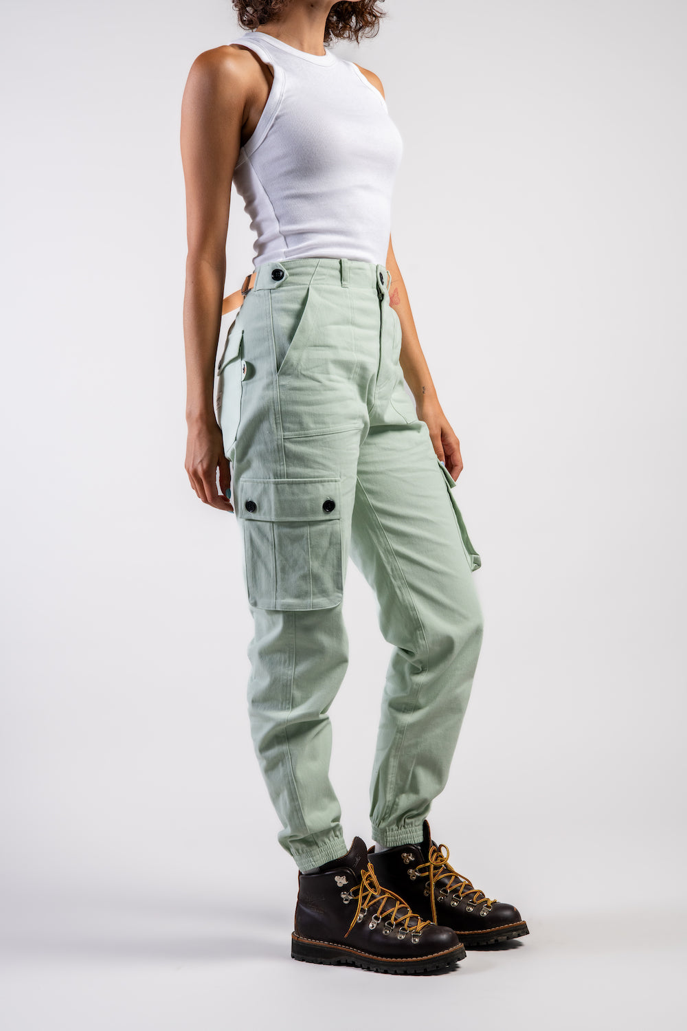 Women's hiking shop cargo pants