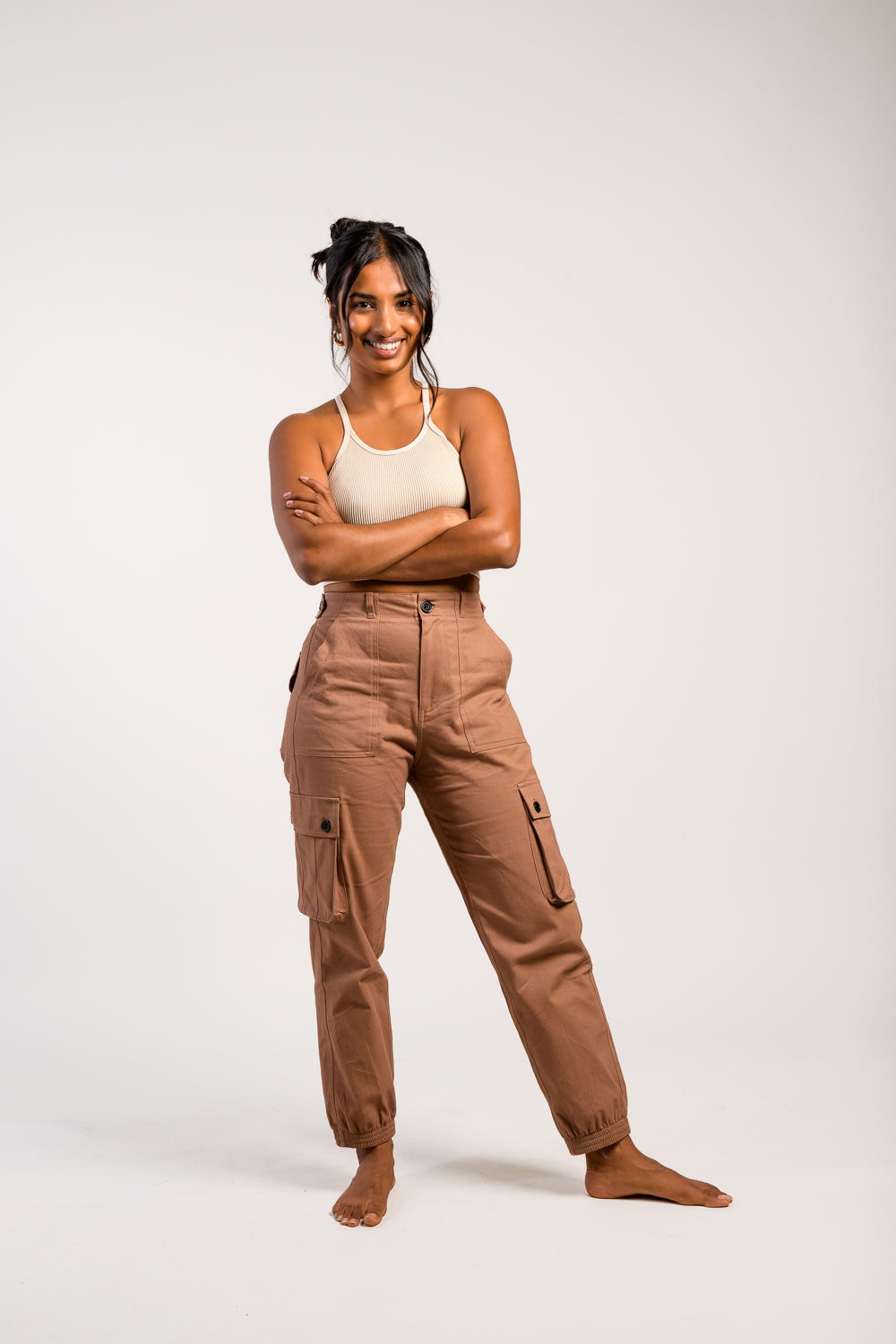 all star  Green cargo pants outfit, Cargo pants women, Womens